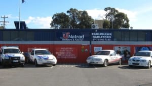 VIC Eaglehawk Shop Front with Vehicles 800x450px