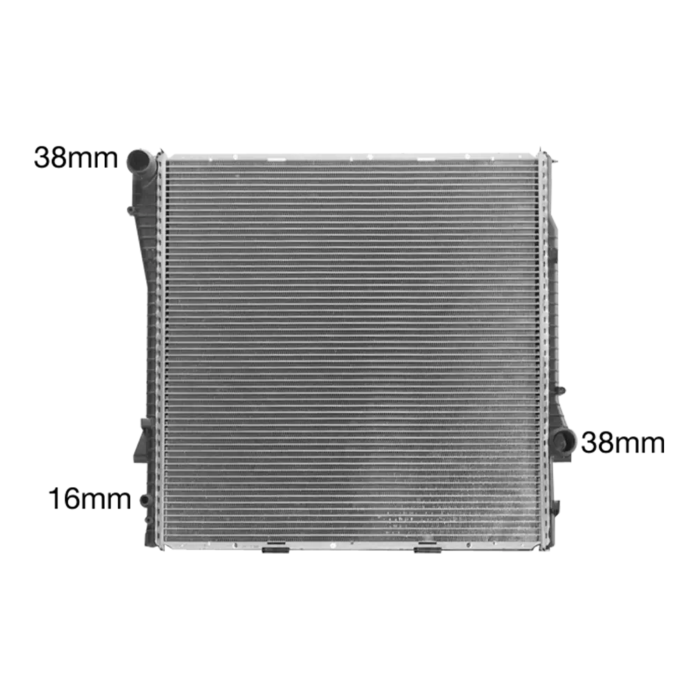 BMW X5 2000-2006 E53 V8 Radiator - Image 2
