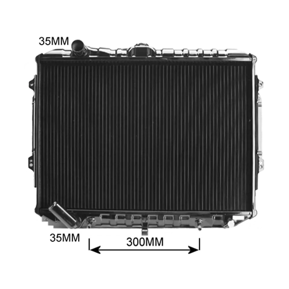 MITSUBISHI PAJERO 1993-1996 NJ 3.0LTR PETROL Radiator - Image 2